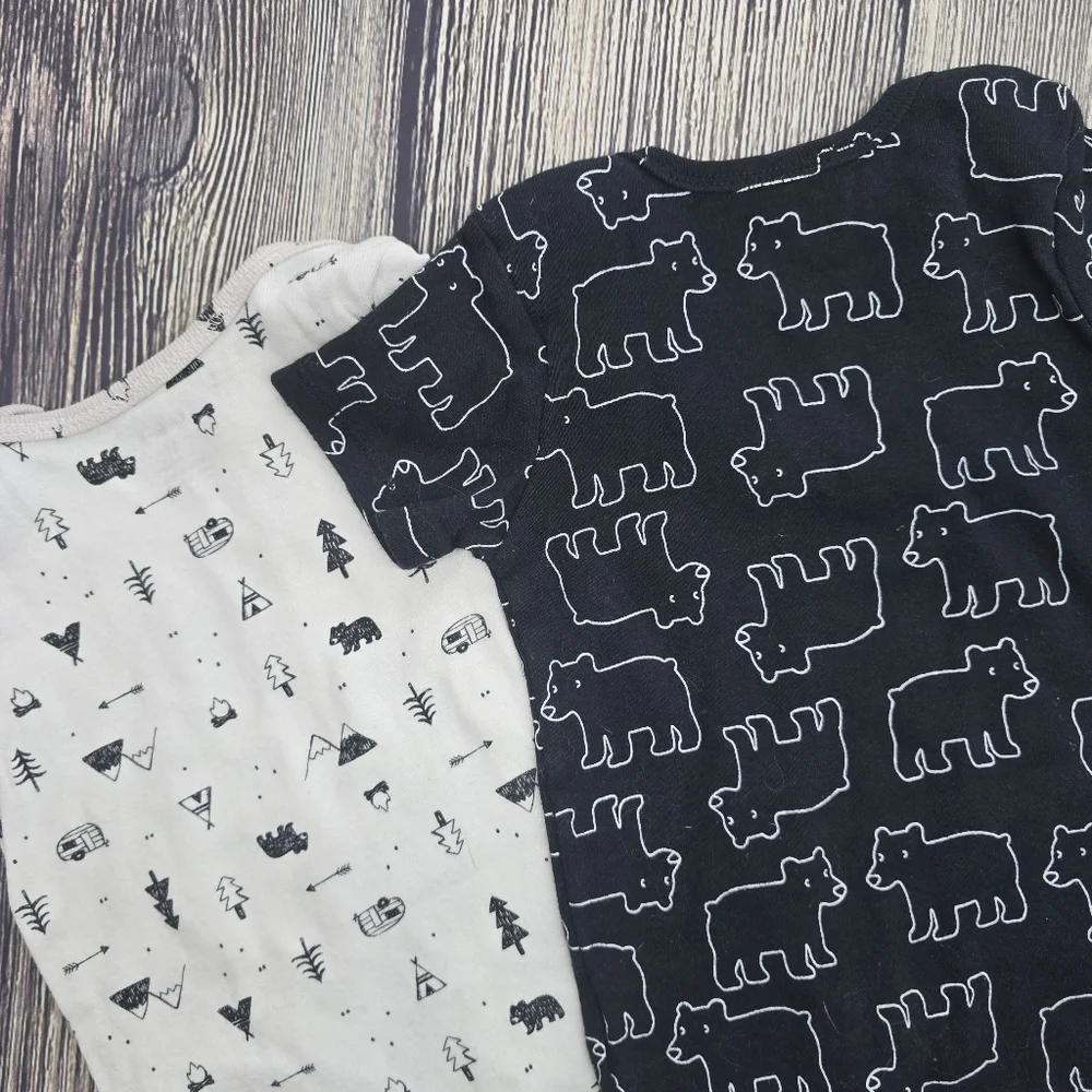 Carter's Set of 4 12 Month Baby Onesies Bundle